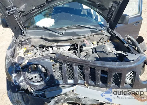 2014 Jeep Patriot Latitude из США, поврежденный, VIN 1C4NJRFB4ED520685